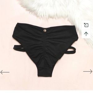 Lunalae high waisted khloe shorts